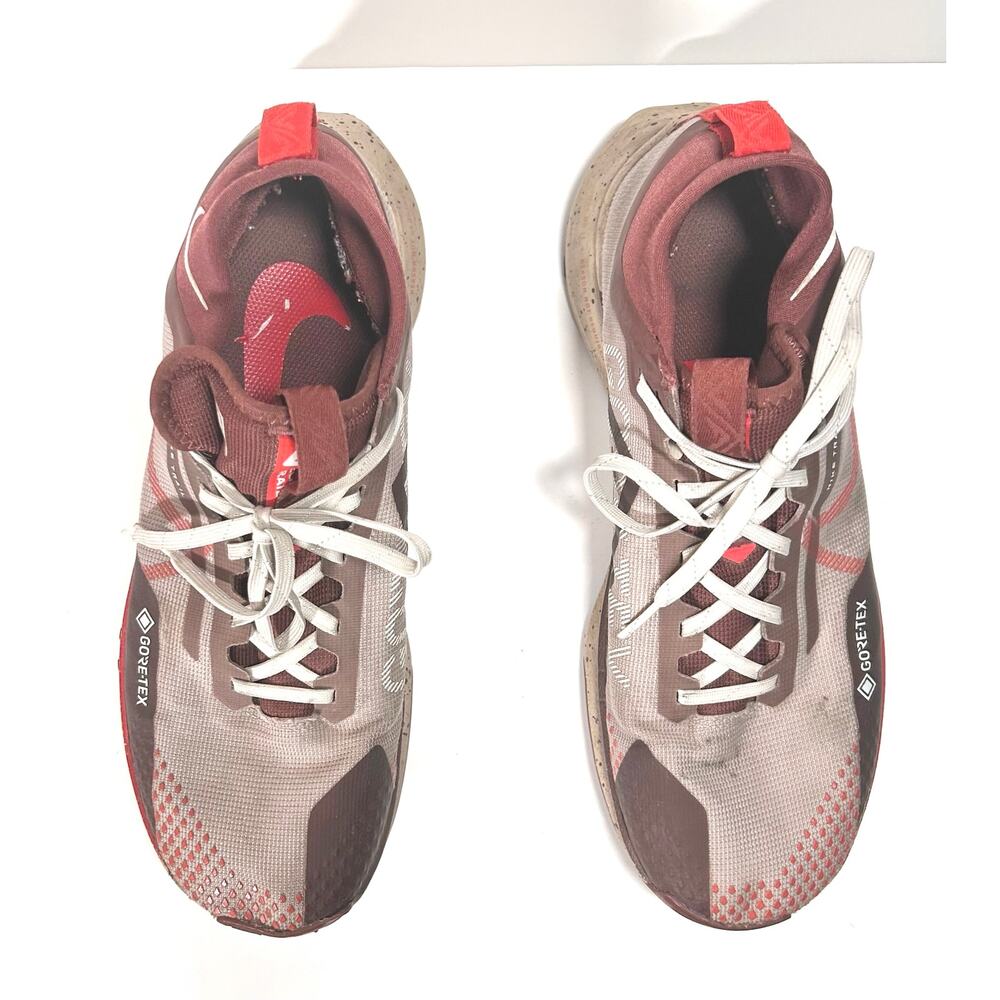 Nike React Pegasus Trail 4 GoreTex Womens 10 Running Trainers Sneakers Taupe Red - Picture 3 of 9